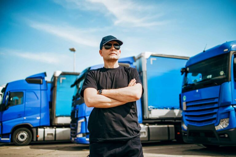 The $100K Truck Life: How Texas Drivers Are Turning Long Miles Into Long-Term Income