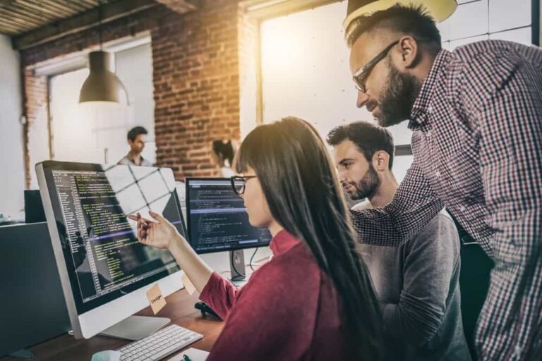 High‑Paying Software Engineering Jobs in Toronto with Visa Sponsorship – Earn CAD $100K+